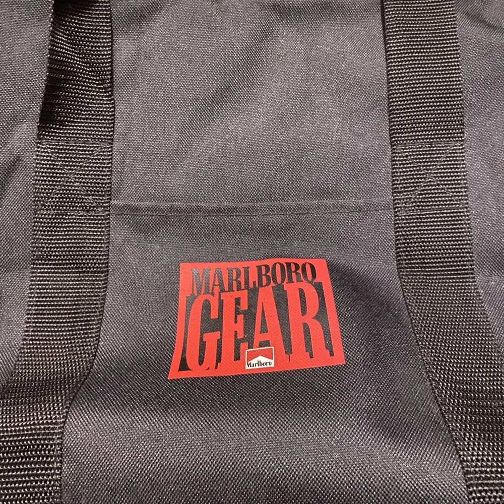 Vintage Marlboro Gear Duffle‎ Travel Bag Computer Laptop Overnight 90s